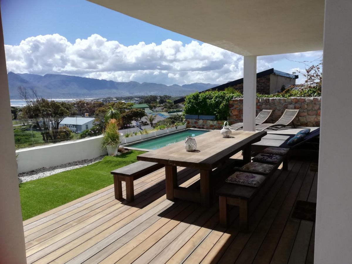 Mountain & Sea Apartments Kommetjie Buitenkant foto