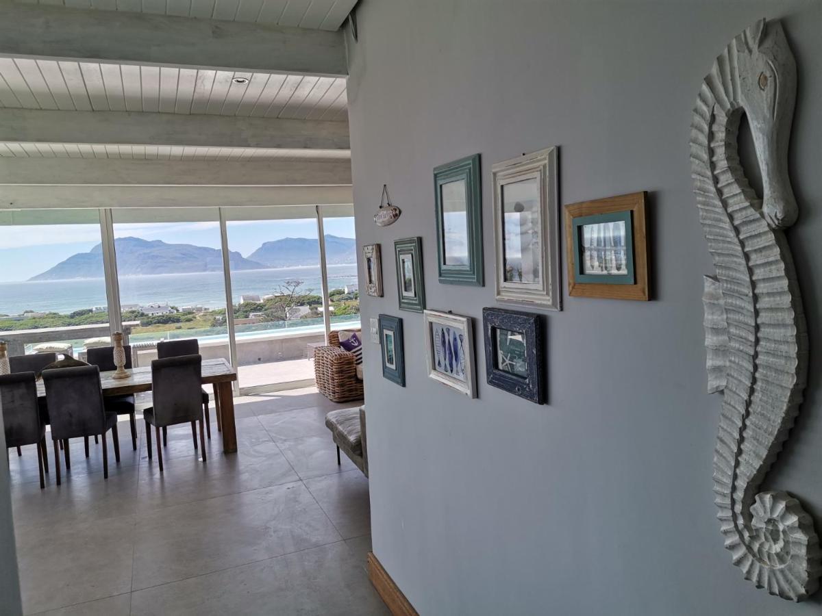 Mountain & Sea Apartments Kommetjie Buitenkant foto