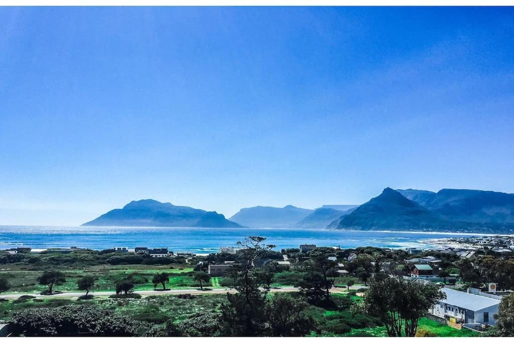 Mountain & Sea Apartments Kommetjie Buitenkant foto